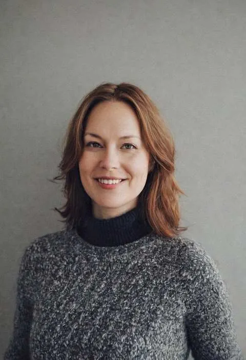 Cristina, 45