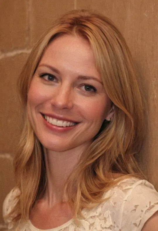 Nuria, 42