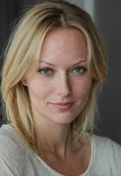 Dolores, 42
