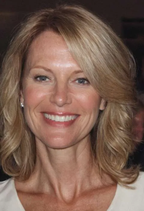 Sonia, 56