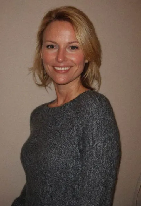 Pilar, 47