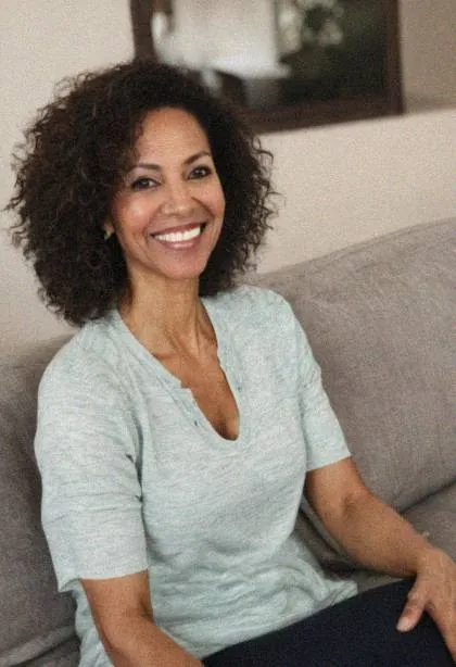 Sara, 53