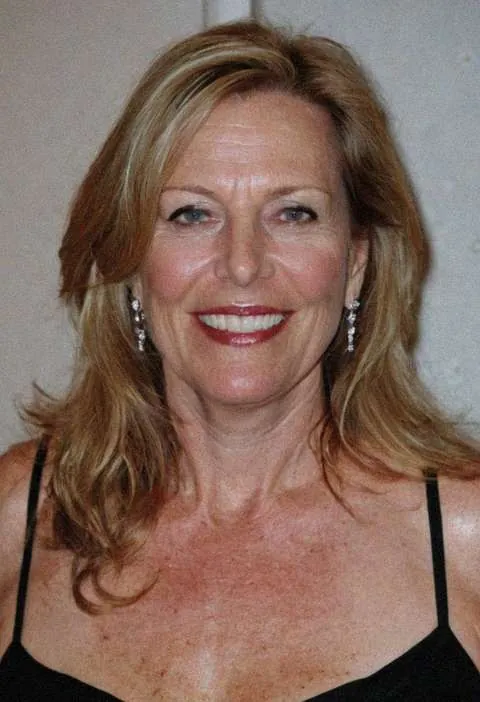 Consuelo, 51